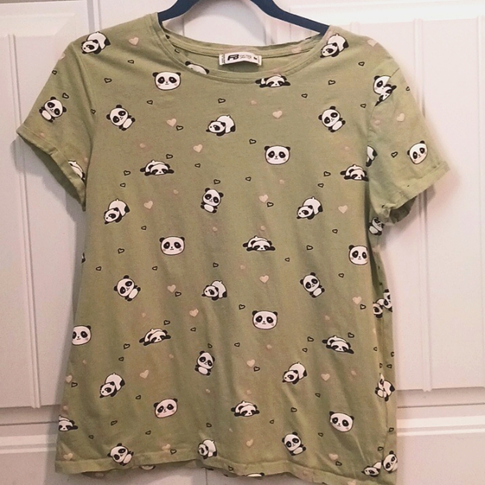 FB SISTER Girls Size Medium, Green T-shirt